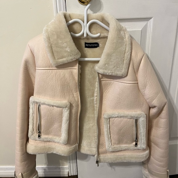 Pretty Little Thing jacket leather faux - Picture 2 of 2